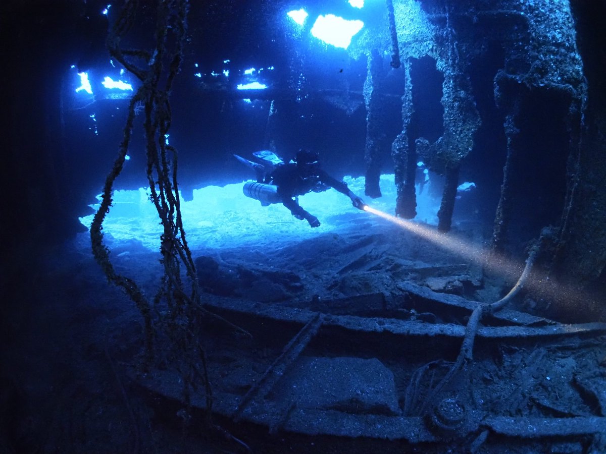 foresth915's tweet photo. Deep Wreck Deco Dive!
ディープな沈船減圧ダイブ!久しぶりの減圧ダイブでした🤿🚢
#deep #wreck #diving #boatdive #decodive #okinawa https://t.co/wJtHlAdKgQ