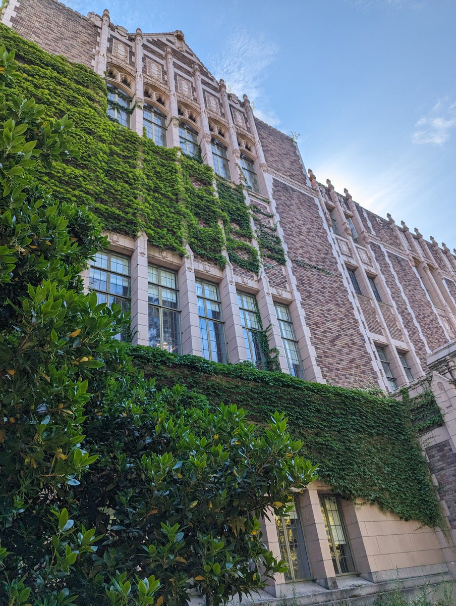 #PMRC2024 was tremendous! The @uwevansschool team deserves a  🥇  What gracious, professional hosts in a beautiful setting.  

See you in Seoul, June 25-28, 2025 <a href="/SeoulNatlUni/">Seoul National University</a> <a href="/PMRA1991/">PMRA</a> #PMRC2025