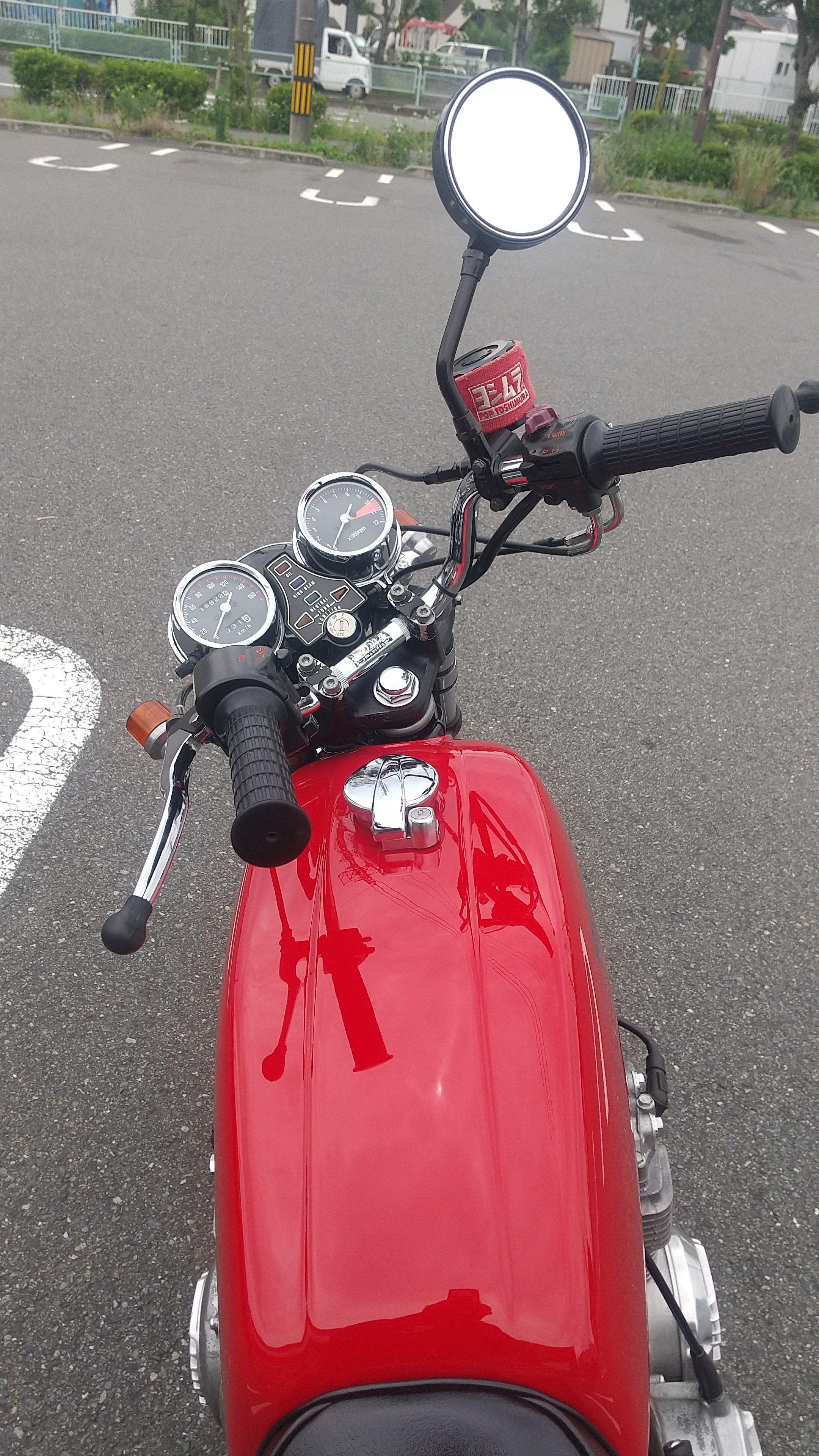 バイクガレージChain Garage🏍️管理人常駐型の屋内月極駐車場