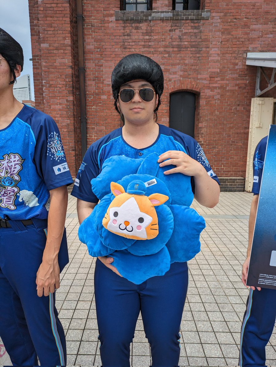 chikako0908's tweet photo. みーつけた！
決まってるぜリーゼント♪
#スターナイト隊 
#baystars https://t.co/cQIqh8Fvur