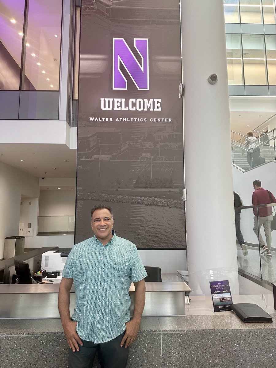 FrankFantozzi's tweet photo. Great week at Northwestern University Kellogg school of business. The professors were amazing… it was like drinking from a fire hose of knowledge. *northwestern https://t.co/Me5ZUfLoXd