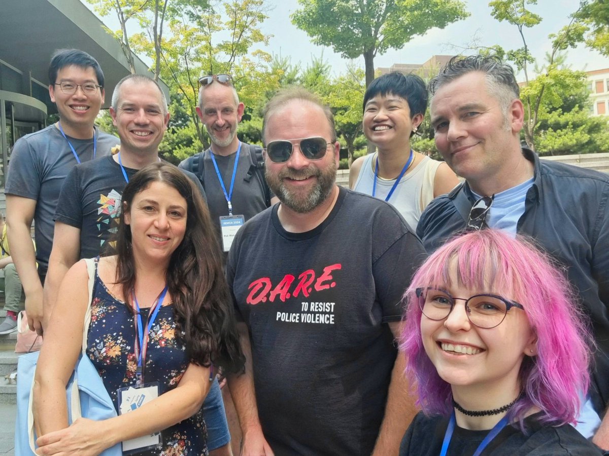 #IIEMCA2024 was great! Thanks to everyone who stayed for 1.5 hrs to discuss "naturalness" with <a href="/sociomaniachk/">Terry AY Stand with 🇺🇦 🇲🇲</a>, Rachel Chen, and me 🤓 And to everyone involved with the Craft of EM panel - <a href="/FrancescaorFW/">FW 🔺</a>, @phil_hutchinson, <a href="/jakub_mlynar/">Jakub Mlynář</a>, <a href="/5tuartreeves/">😶 stuart reeves 😶</a>, @Dr_Robin_Smith 🙌✨ #emca