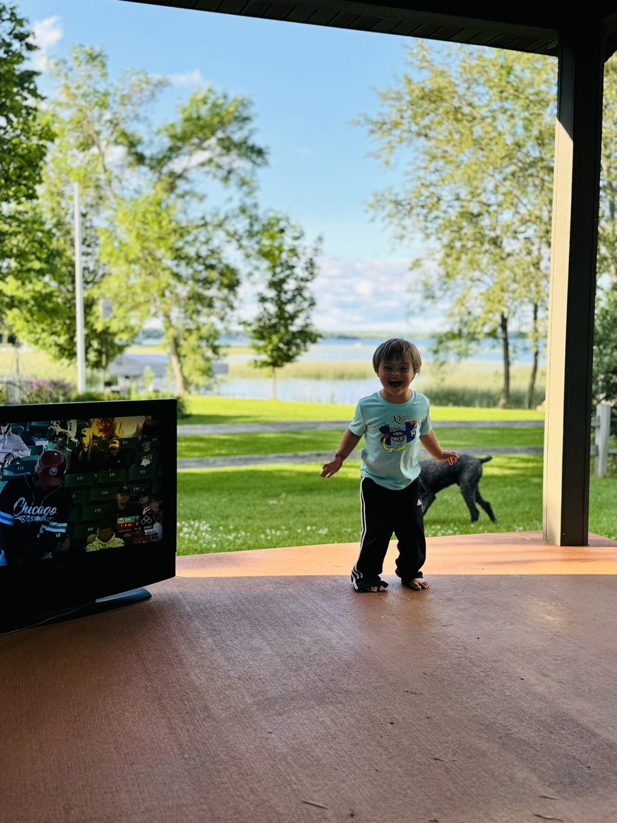 tpfeif4's tweet image. Watching @FMRedHawks at the lake with a new little batter and fan! 🪶❤️