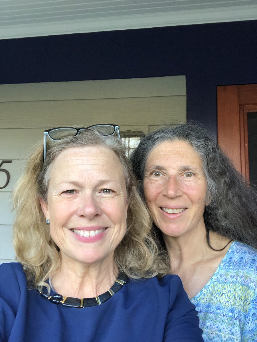 Vicki Arroyo tweet media