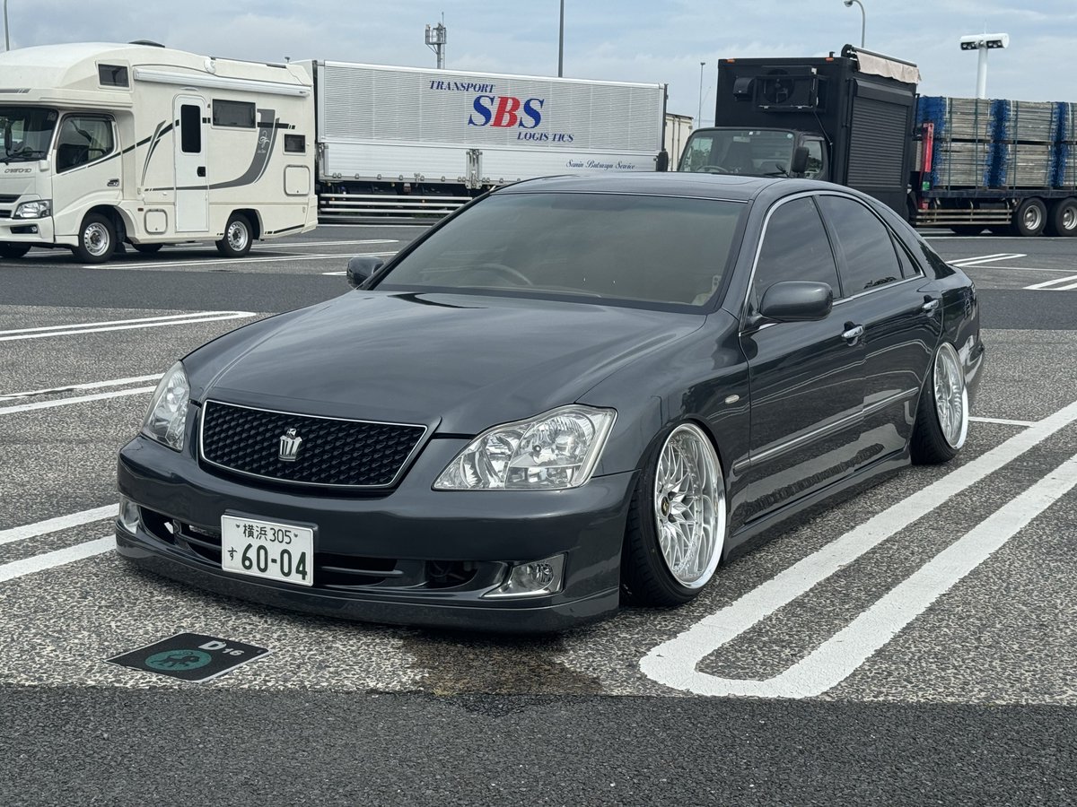 s_0419_x's tweet photo. リメイクしました🫡

•オールペン
•ホイール
•アーチ上げ
•腹下加工
•エアロ
•足回り変更
•オーディオリメイク
•アンテナ、給油口スムージング

そのほかもありますが書き切れないので後ほど詳細載せます🫡

@kaz__I69 最初から最後まで携わってくれてありがとう😭 https://t.co/1o7jyQLuNn