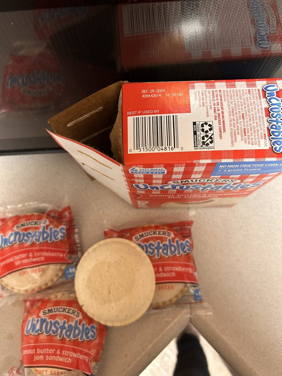 ✨kimberly holt✨ tweet media