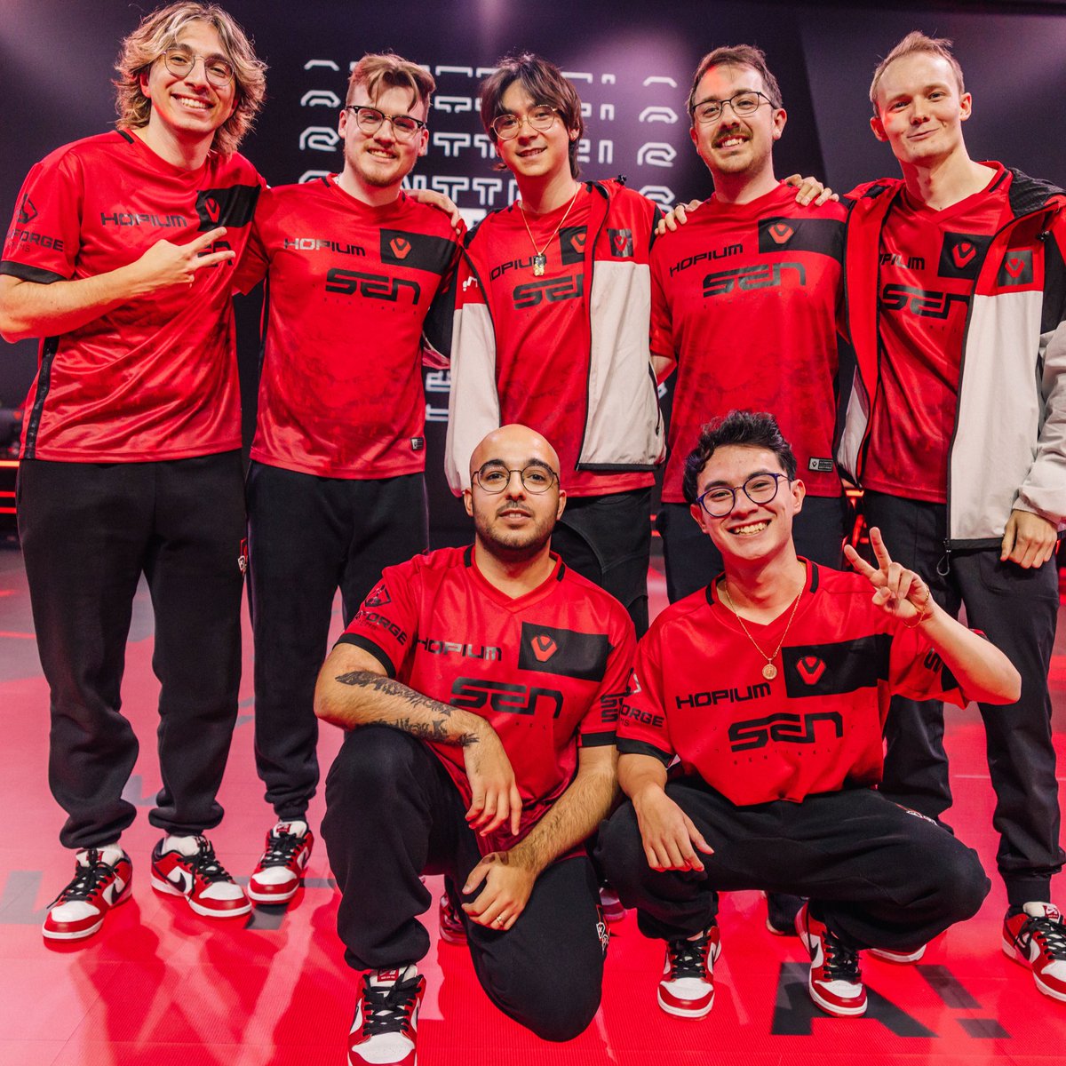ValorINTEL's tweet image. SENTINELS 2-0 KRÜ ESPORTS

They improve to 5-3, add an additional Champions Point, are 2-0 in Stage 2 

#SENCity | #VCTAmericas