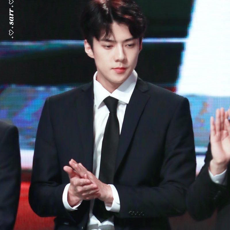 huniest_'s tweet photo. https://t.co/0wFTIJr99j