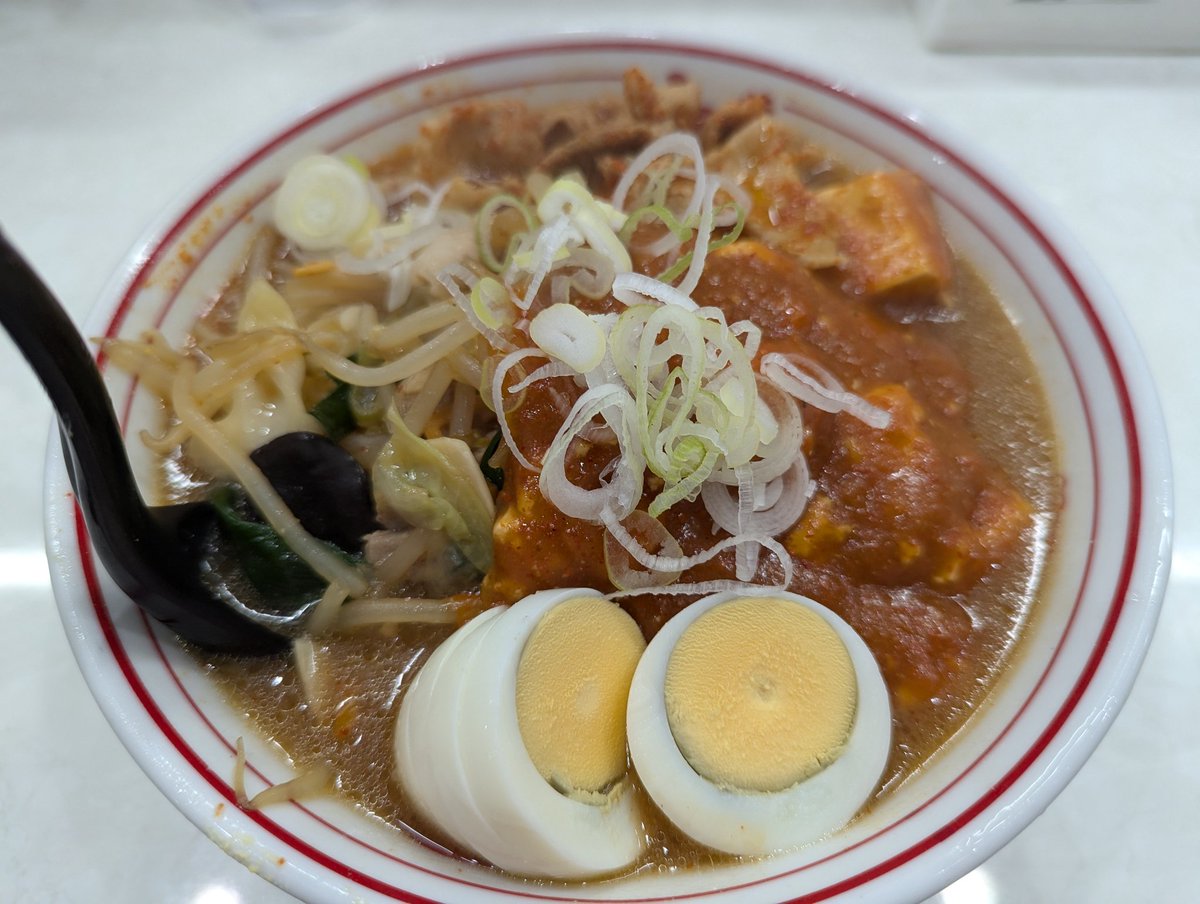 蒙古タンメン中本　五目蒙古タンメン大盛　昨日の。