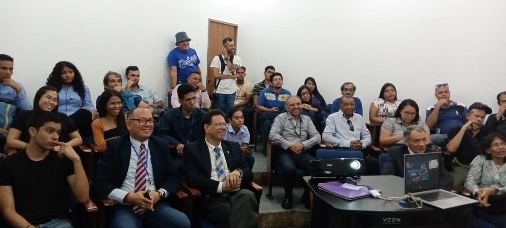 Postgrado_UC's tweet photo. Así transcurrió la primera jornada  del congreso E3: Empresas, emprendedores y estudiantes, en la facultad de Ingeniería, @FacIngenieriaUC , @EscuelaQuimica , @EIM_UC , @ElectricaEsc , @escuelaingcivil , telecom https://t.co/9xoCUXYHK8