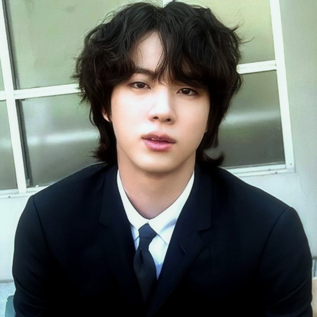 jinslookbook's tweet photo. https://t.co/Wrhn7Pum7L