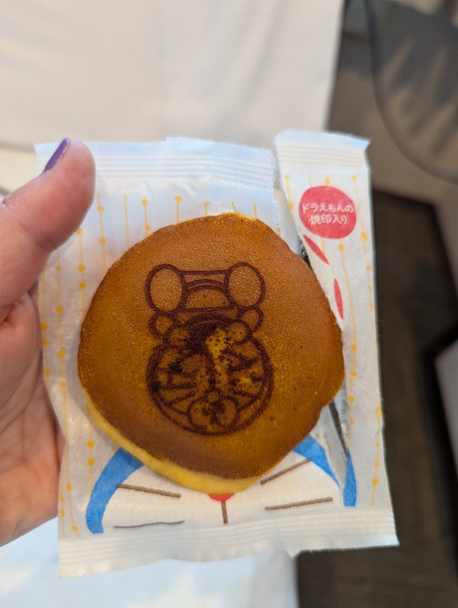 Rebecca Davies tweet media