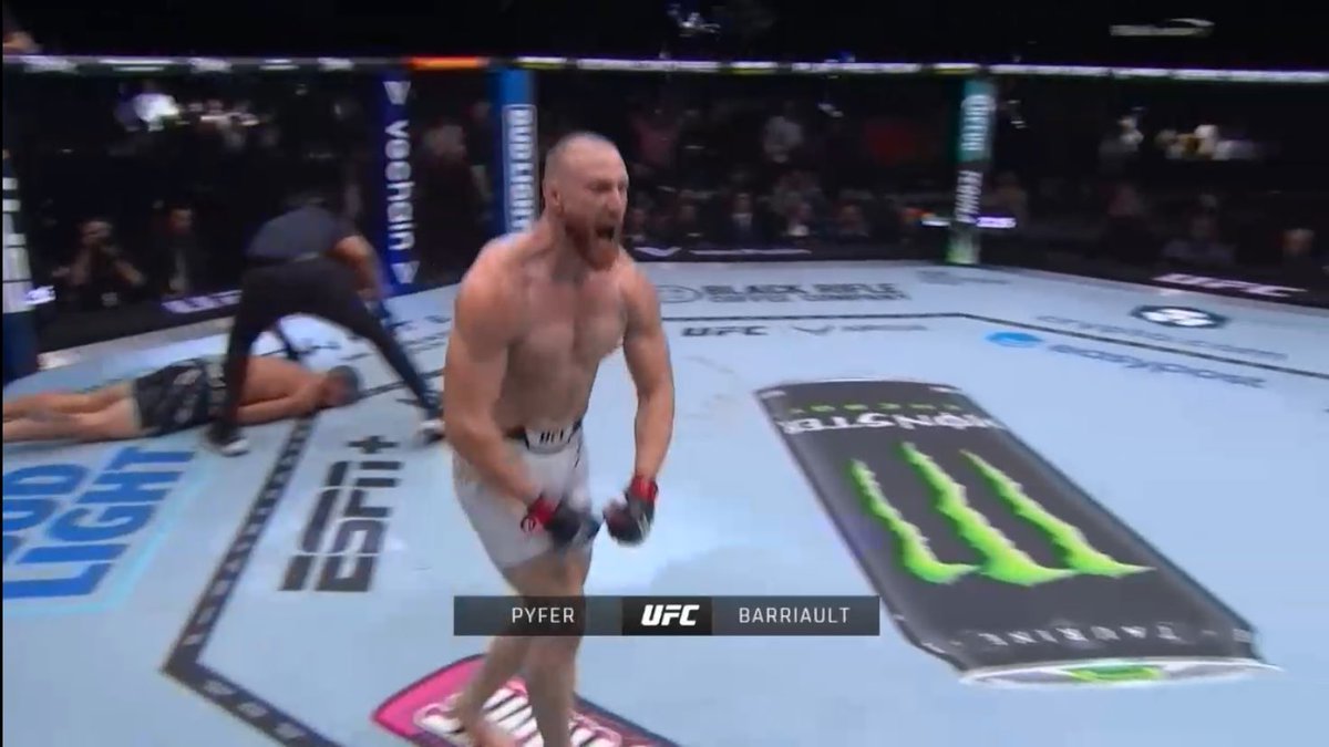 pepeknowsmma's tweet image. BARRIAULT HAS DIED

#UFC303 #joepyfer