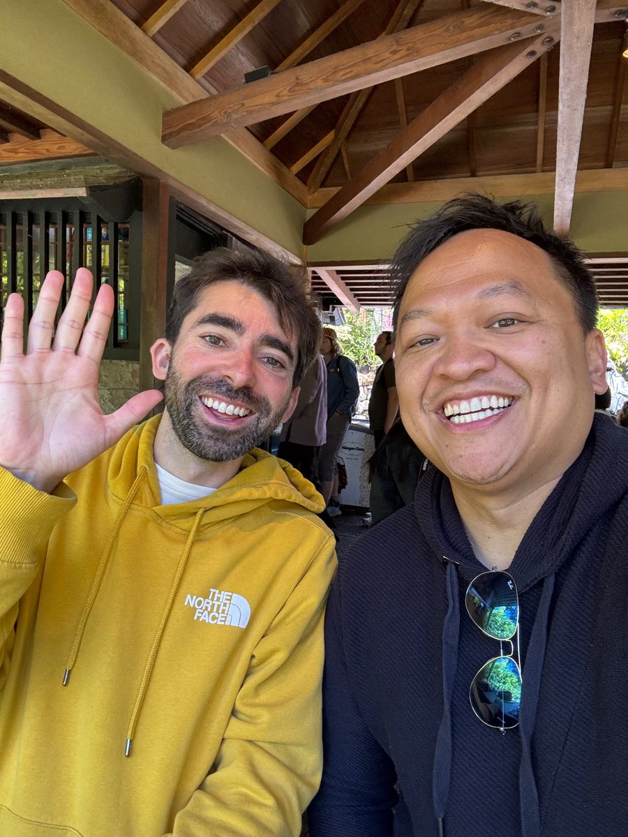 🍵🔮 Matcha and musings on the imponderable future of design with <a href="/davidhoang/">David Hoang</a>  

Always a pleasure 🙇🏻‍♂️