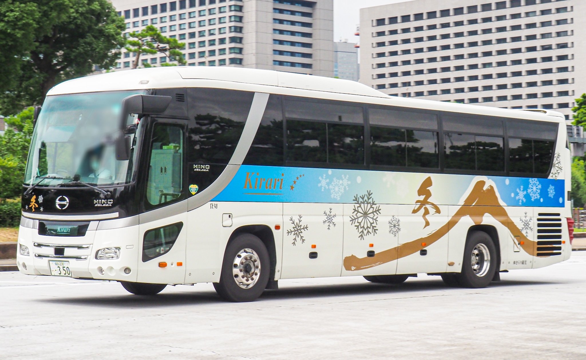 『値引き』パステル画　観覧車と花火 まめto𝑩𝑶𝑳𝑻 on X: 