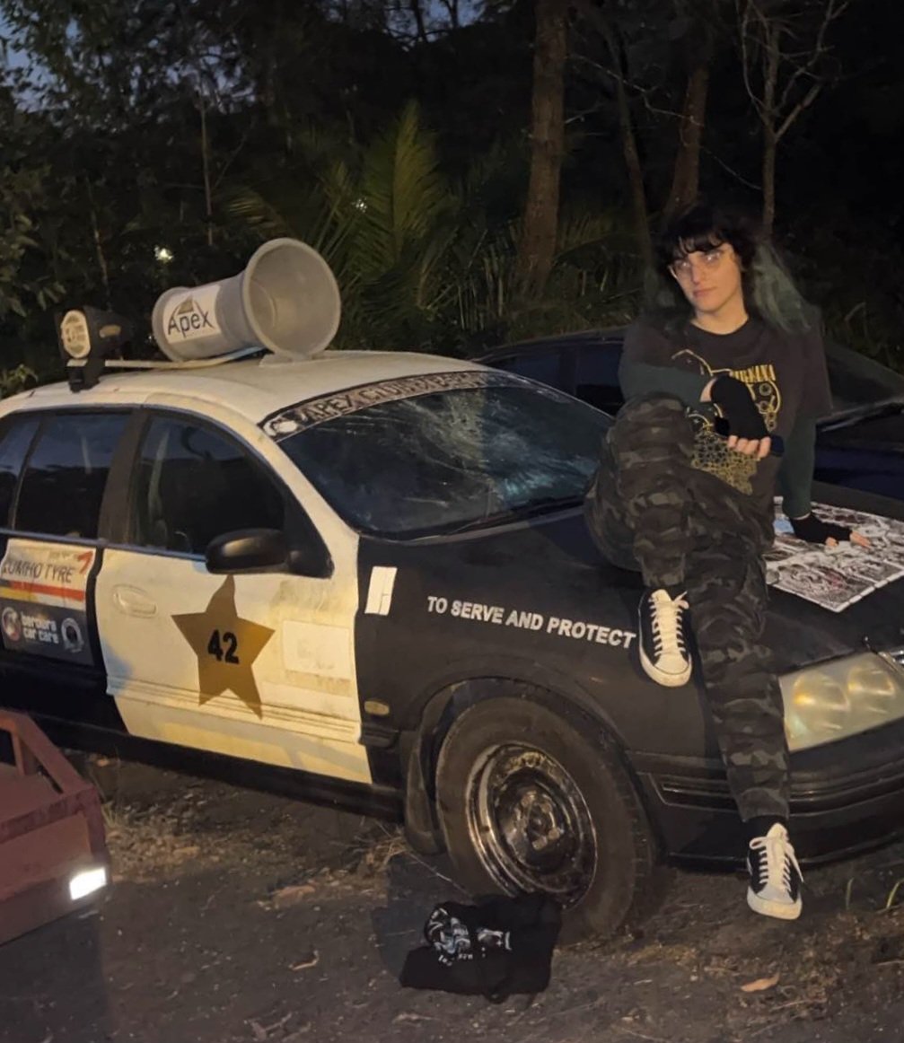 SkyeMayCry's tweet image. we found a car