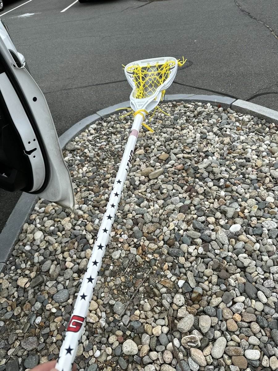 beard_brews's tweet photo. @GaitLacrosse well I guess after 2 seasons and 100 goals it had enough… hopefully the new one outlasts her old one! 🤞🏼 https://t.co/yZkDWqs0C9