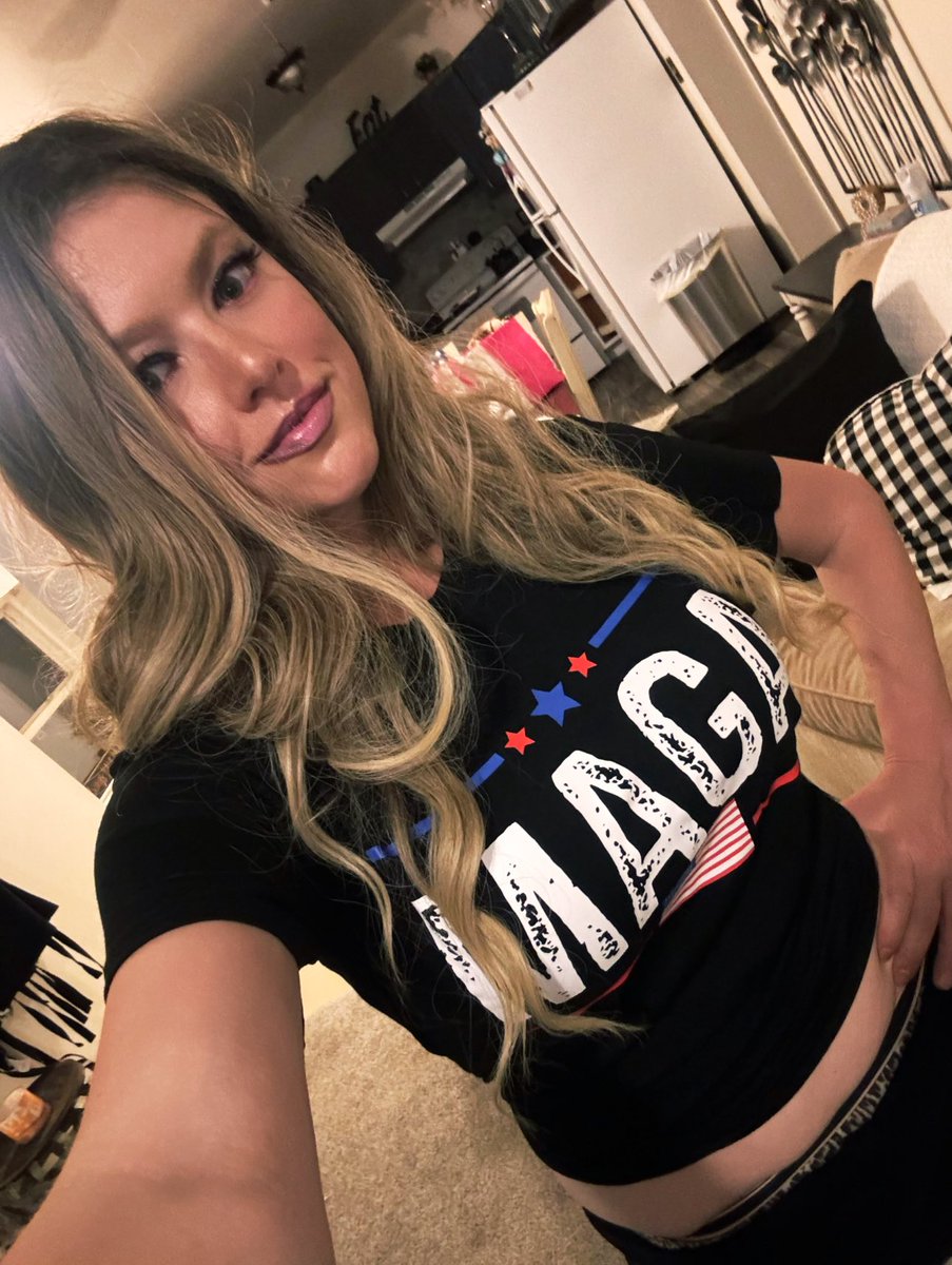 USA90sGal07's tweet image. My new shirt finally got here 😆 not sure if it fits tho. First political shirt I’ve ever owned 😂😂😂 #TRUMP2024ToSaveAmerica