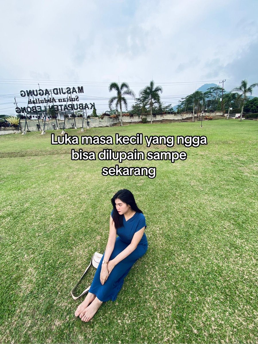 emang boleh sesedih ini bacanya🥺😭

luka masa kecil yang ngga bisa dilupain‼️

[📷 : tt/sabrinnnaaa2]