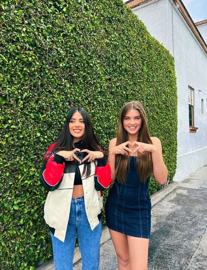 cfsavbardot's tweet image. TBT to Sav and Josh&apos;s trip to Mexico to see Saby and her family, we loved this photo and of Aunt Savannah with Enzo! ❤️‍🩹
#SavannahClarke #SabinaHidalgo