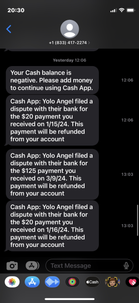 Metronome_vr's tweet photo. @FresaCow @AngelY0l0 More info: They scammed us of 165$ and doxxed Hive in the process. (The picture of the payment was NOT censored in the original post and it had Hive's full legal name visible) https://t.co/tPf4ugf28z