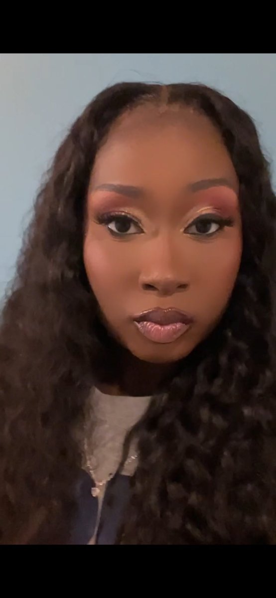PINK FRIDAY 2 tweet media