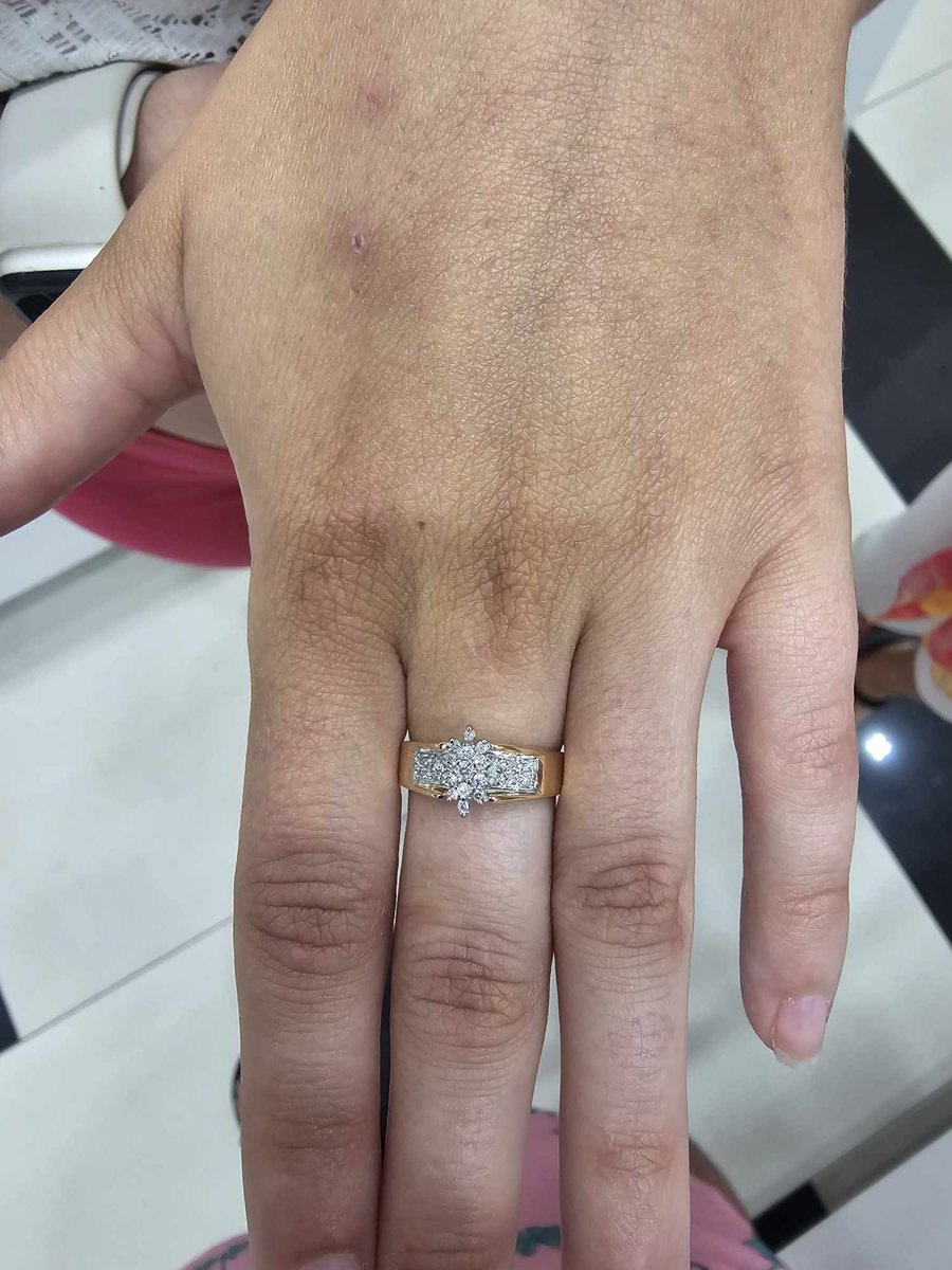 MEDEmp4's tweet photo. she said yes https://t.co/WCycfNQ2kk