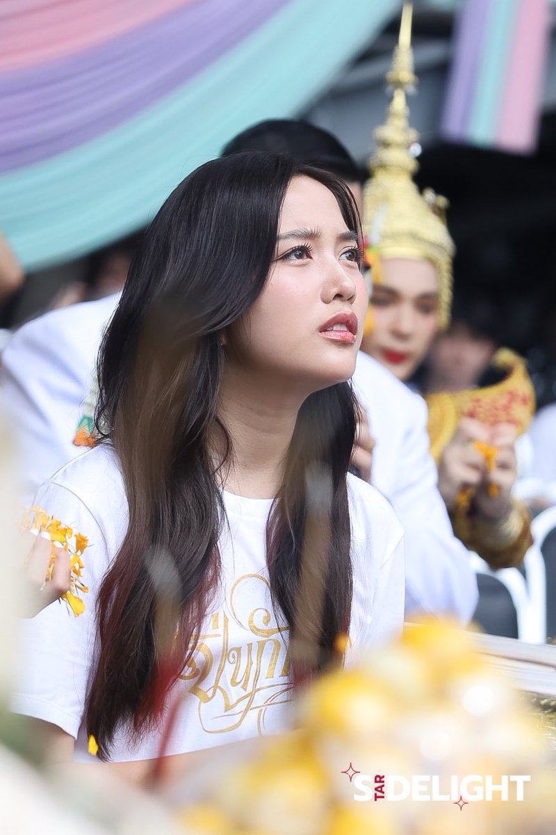 StarDelight_ent's tweet photo. "ฟรีน - สโรชา” ในงานบวงสรวง #ปิ่นภักดิ์ ซีรีส์ Girl's Love แนวพีเรียดสุดฟิน 

THE LOYAL PIN WORSHIP
#บวงสรวงซีรีส์ปิ่นภักดิ์ #TheLoyalPin #srchafreen #beckysangels 
#FreenBecky #ฟรีนเบค #FreenBeck https://t.co/IFniSv1C2R