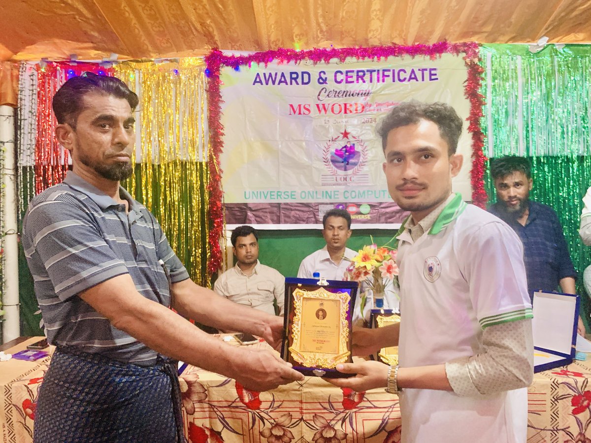 ayubkhan_dkl's tweet image. Award &amp;amp; Certificate Ceremony🎗️

Change the life by learning the new things ✅ℹ️🔏

#msword 
#technology 
#OnlineLearning
#SkillDevelopment
#SmartphoneLearning
#DigitalSkills
#CreativeCourse
#Learnhome
#Rohingya 
#youthempowerment