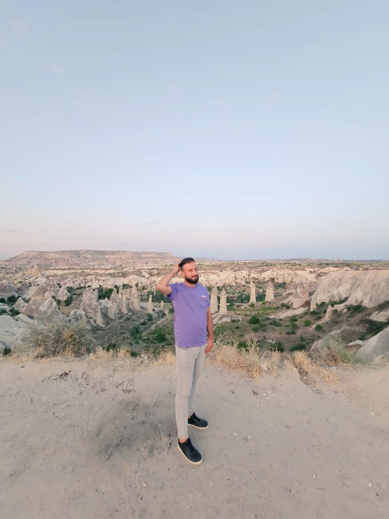OAydintas's tweet photo. Rüzgar vurdu dalımıza
Hasret çıktı falımıza..
#cappadocia #kapadokya #göreme #ürgüp #nevsehir https://t.co/ef3CvD3A8v