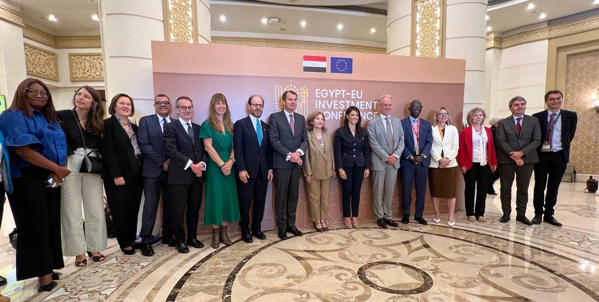 The EBRD (@ebrd) on Twitter photo This morning our delegation led by <a href="/JRigterink/">Jürgen Rigterink</a> <a href="/MatteoPatrone3/">Matteo Patrone</a> <a href="/heikeharmgart/">Heike Harmgart</a> attended a round table, organised by our governor, w/other IFIs & #EU at #Egypt🇪🇬- #EU 🇪🇺Investment Conference.
Conversations built up around our strong partnerships & investments in the country. This morning our delegation led by <a href="/JRigterink/">Jürgen Rigterink</a> <a href="/MatteoPatrone3/">Matteo Patrone</a> <a href="/heikeharmgart/">Heike Harmgart</a> attended a round table, organised by our governor, w/other IFIs & #EU at #Egypt🇪🇬- #EU 🇪🇺Investment Conference.
Conversations built up around our strong partnerships & investments in the country.