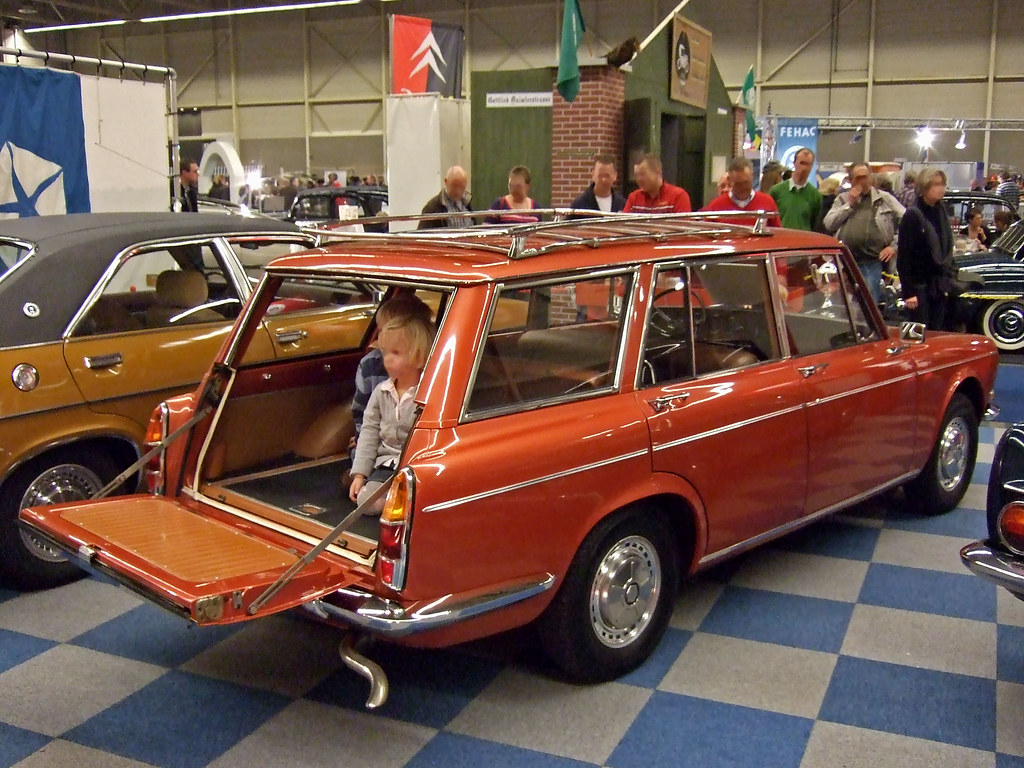 ChCo32689983's tweet image. - is too big !
- you should buy a Simca Estate...
#SimcaSunday 😊