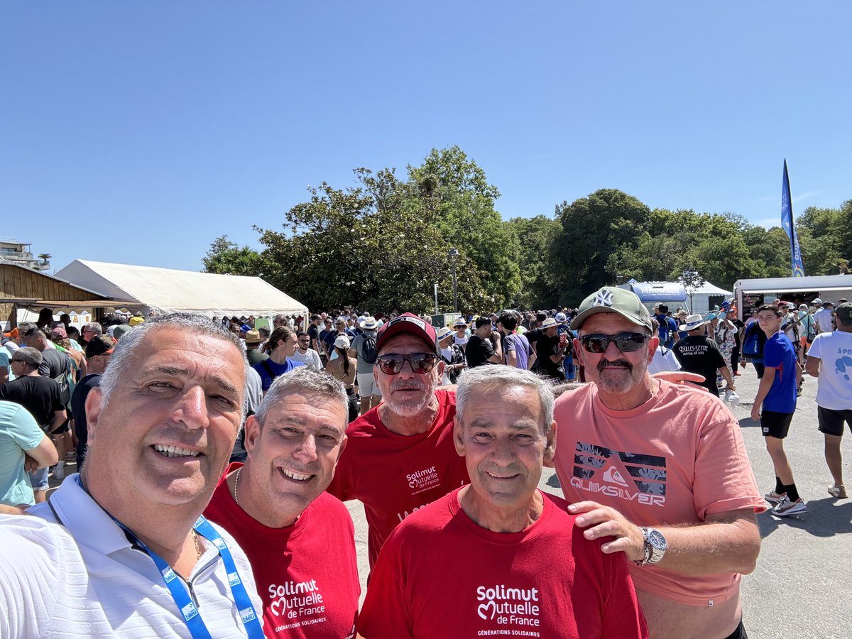 Baylejacques1's tweet image. #lamarseillaise #petanque l#mondialpetanque une belle journée de détente en attendant le retour du football !!