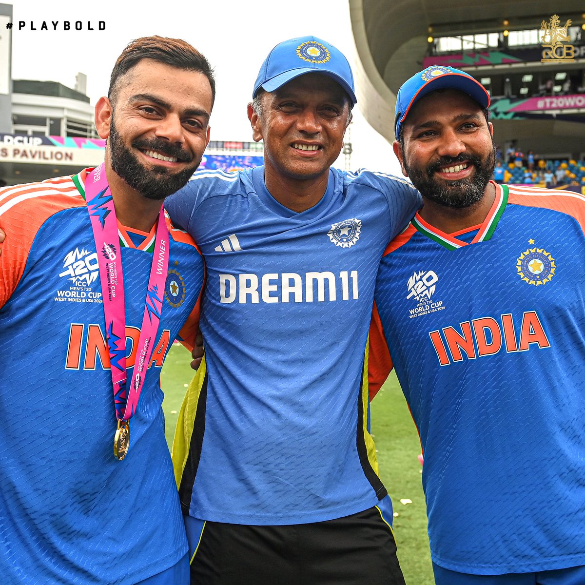 RCBTweets's tweet photo. A tough goodbye. 🥹

Three legends leaving on a high after delivering what they promised. ❤️🇮🇳🏆 https://t.co/t9FYrG0eeZ