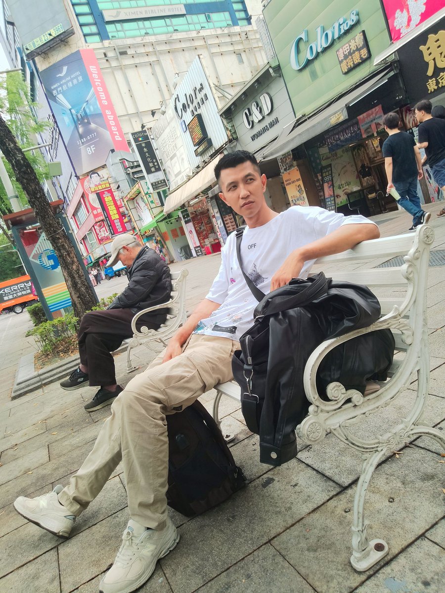 N631DB's tweet photo. #indotaiwan #ximenting #Taiwan https://t.co/H7vdCgKsPN