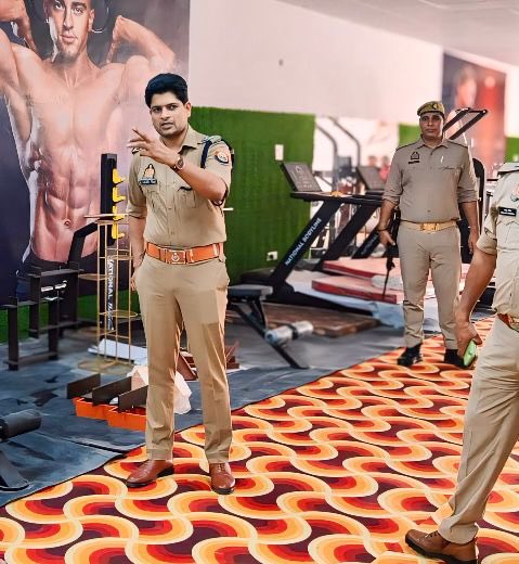 Dr. Yashveer Singh IPS (@dryashveerips) on Twitter photo  Dr. Yashveer Singh IPS (@dryashveerips) on Twitter photo