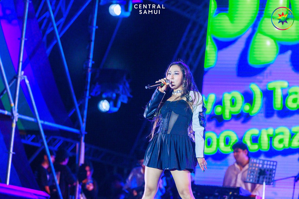 CpnLife's tweet photo. สุดปัง พลังมิลลิ สาวสวยพลังเสียงในงาน Pride Nation Samui International Festival 🔥
#SamuiPrideForAll2024
#MILLI #PrideforAll2024 #CentralPattana #CentralSamui #PrideMonth #PrideMonth2024 #Pridenation2024 #Pridemonth #RSMultiX https://t.co/SpP11L3zg7