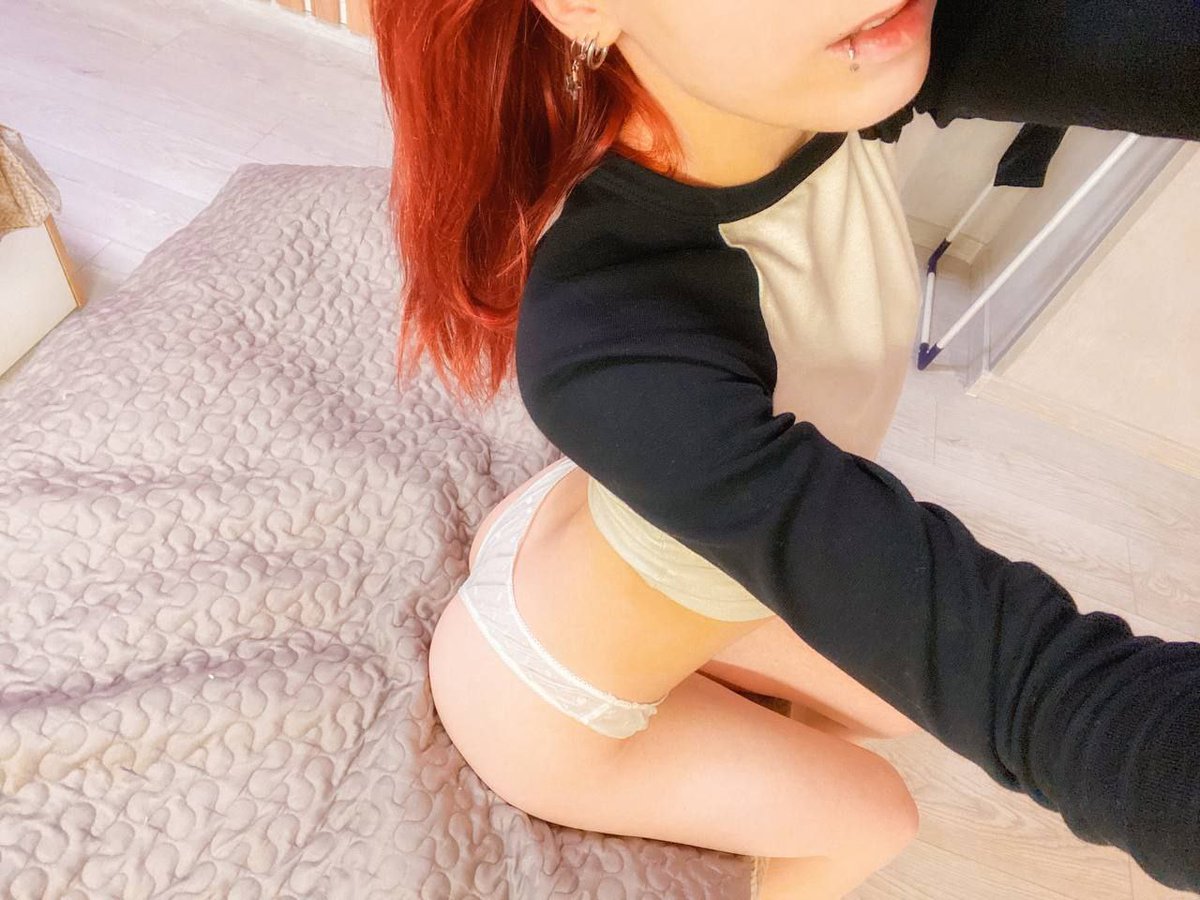Alice_Kisss's tweet photo. looking for a guy https://t.co/uVFL81d8Hy