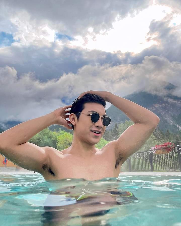 CarlosMiguel652's tweet photo. I hope Darren is having a wonderful day in Canada.

#ASAPhitParade #DARREN @Espanto2001 https://t.co/PCMivK8Hh8