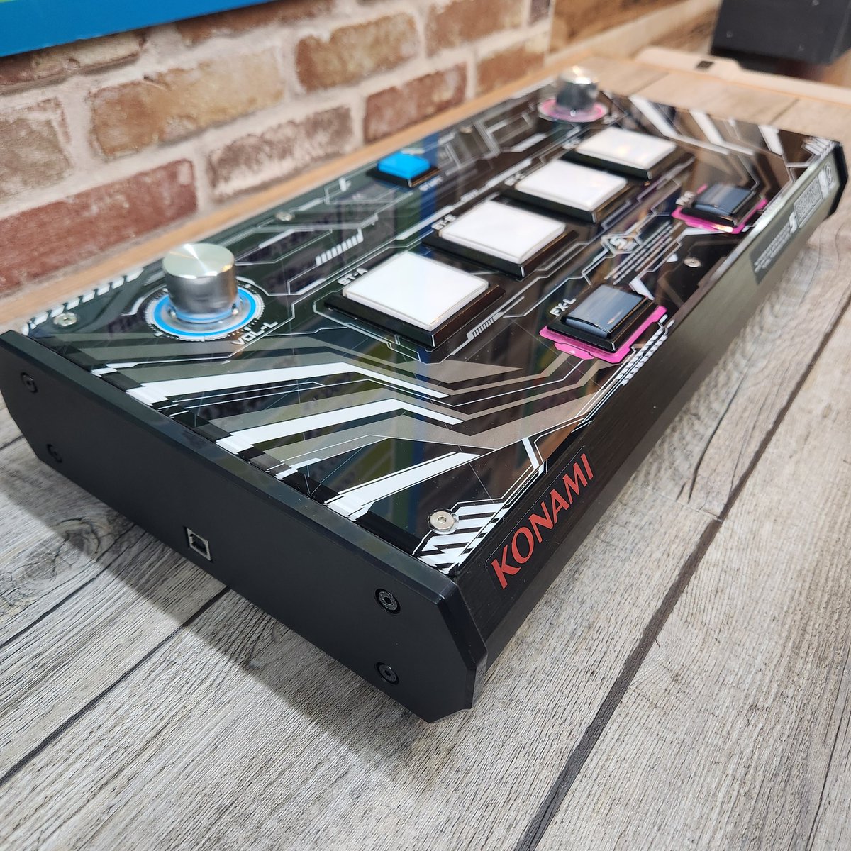 PC担当でーす✋ SOUND VOLTEX Console UltimateModelが入荷しました