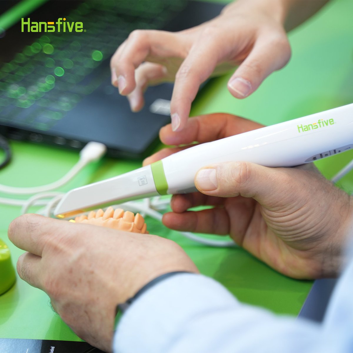 HanSfivedental's tweet image. 🔰𝐇𝐚𝐧𝐬𝐟𝐢𝐯𝐞 𝐈𝐒 𝟐𝟎𝟎 𝐈𝐧𝐭𝐫𝐚𝐨𝐫𝐚𝐥 𝐒𝐜𝐚𝐧𝐧𝐞𝐫
We invite everyone to try our scanner. Once you do, you'll experience the perfect blend of precision and speed.

#hansfive #intraoralscanner