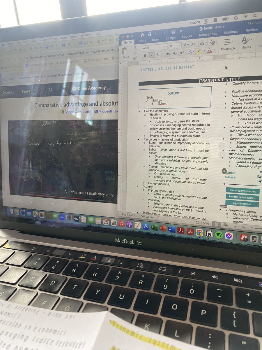 studying for econ exam tom ✌️