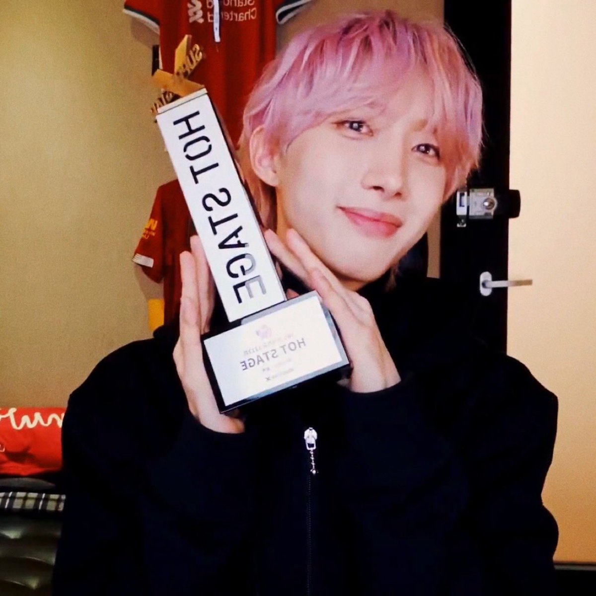 고사리 tweet media