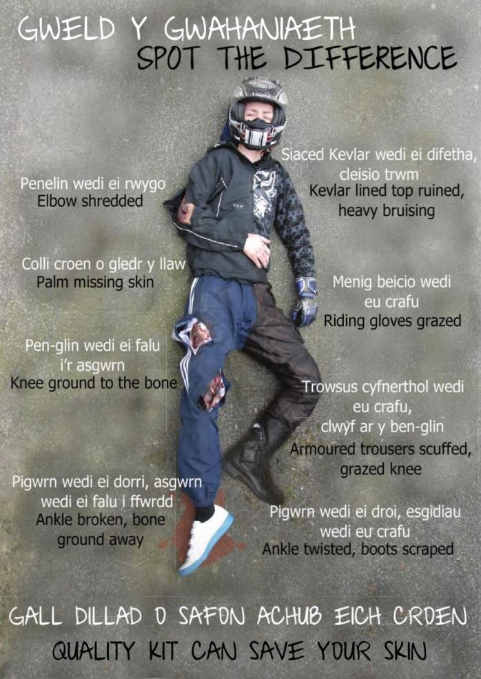NWPolice's tweet image. ✅ Safety helmet
✅ Gloves
✅ Specialised motorcycle clothing

Dress for the slide, not the ride - it could save your life 🏍️💙 

Stay safe if you're heading out today 🫶🏽 

#OpDarwen
#ThinkLife
#BikerSafety