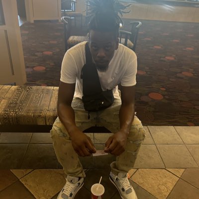 MyTyrell's tweet photo. #NewProfilePic https://t.co/Ao6ZB7KBim