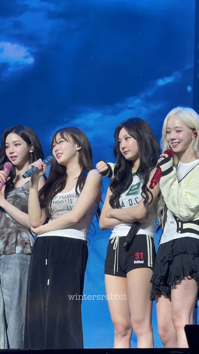 aespapic's tweet photo. THEE VISUAL GROUP https://t.co/hje10tuP1y