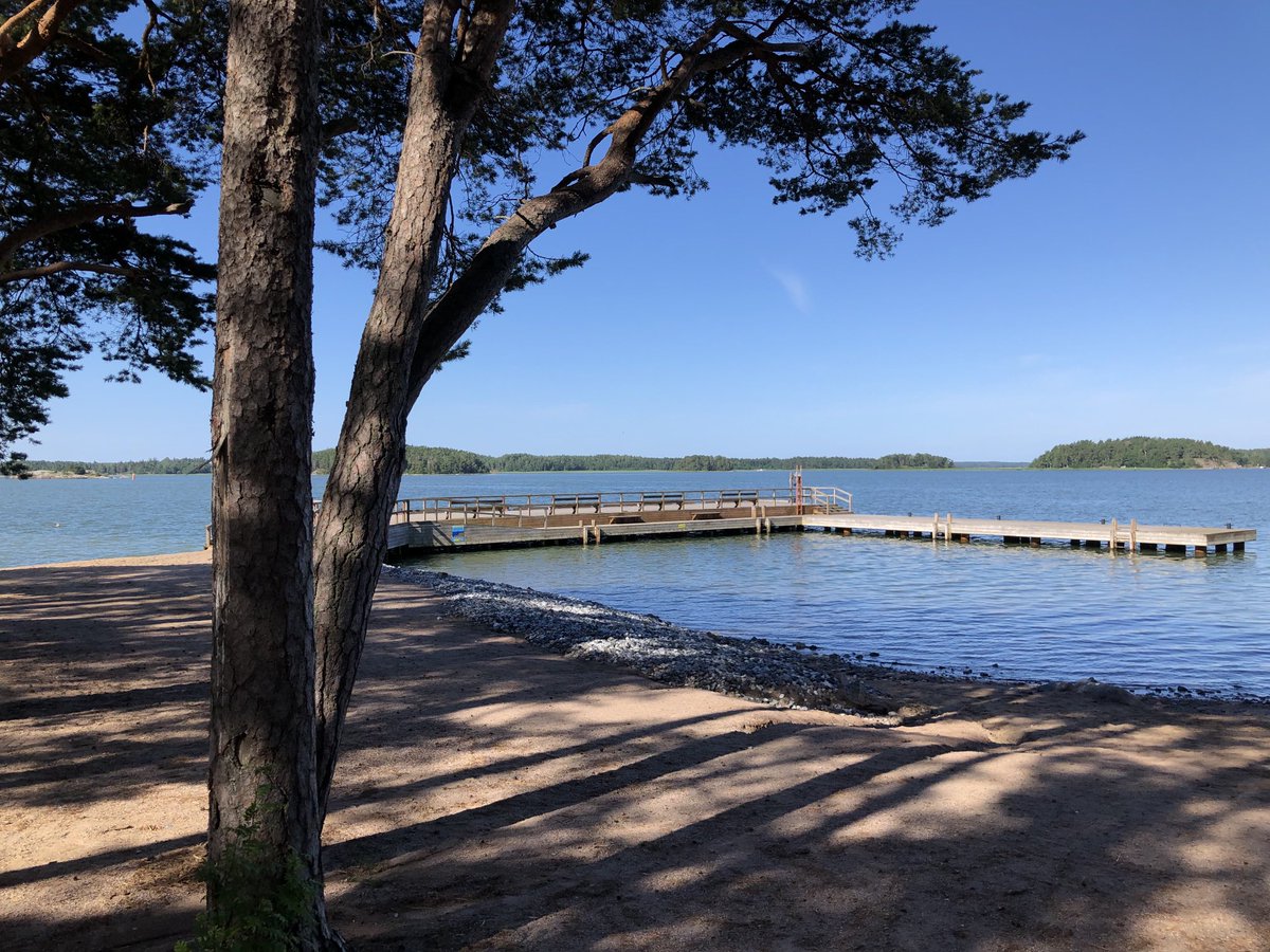 Who needs Välimeri? Ja vaikka en nyt ehtinyt Turun keskiaikamarkkinoille, niin ehkä sitten Helsingin tai Tampereen… Ai niin… #visitturku #ruissalo #turkumentaliteetti