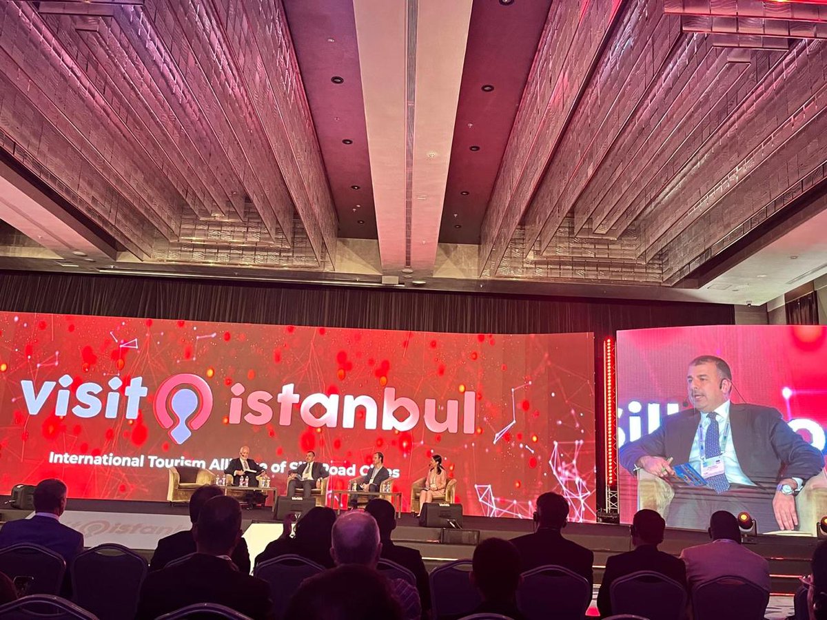 #إقليم_البترا يشارك في مؤتمر التحالف الدولي #للسياحة لمدن طريق الحرير العاصمة التركية #اسطنبول  شاركت #سلطة_اقليم #البترا التنموي السياحي بالمؤتمر الدولي المنعقد في إسطنبول ممثلةً بمفوض #البنية_التحتية والاستثمار المهندس حمزة العلياني ومدير #العلاقات_الخارجية صبري الفضول.