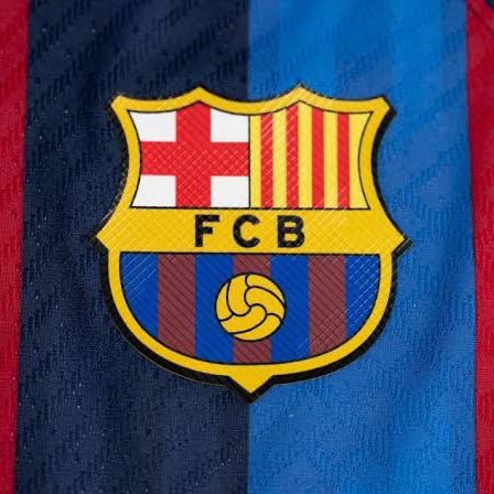 centregoals's tweet photo. 🚨🚨| BREAKING: Barcelona have submitted an OFFICAL offer to Hull City for Jaden Philogene! 🔵🔴

One year loan with an obligation to buy in 2025 for around €20-23m. 

[@Plettigoal] https://t.co/VZcyMGg8b1
