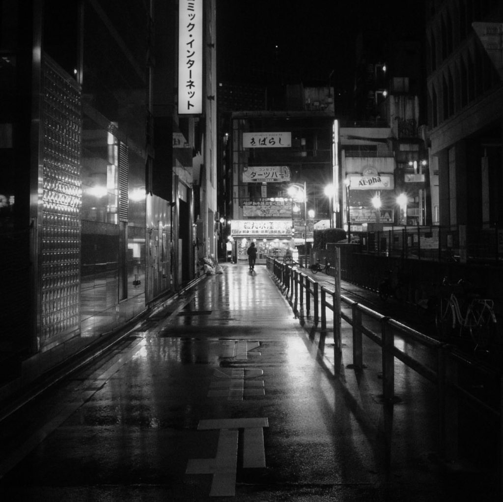 _H_K_L's tweet photo. Special Ricoh GR iiiX Monochrome sensor. #monochromephotography #ricoh #monochromesensor #ricohgr3x #ricohg #tokyo #japan https://t.co/mPT9DAgn0V